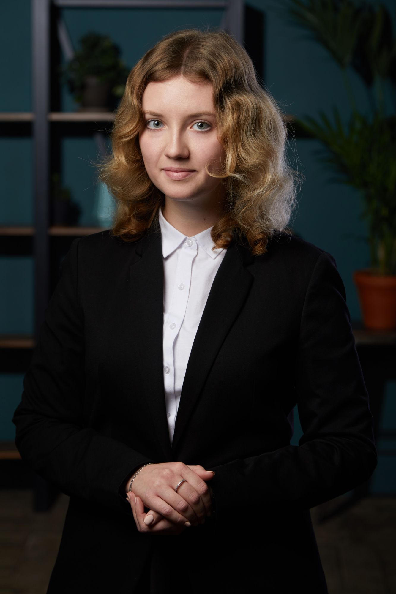 Valeria Nikolaeva Valeria Nikolaeva